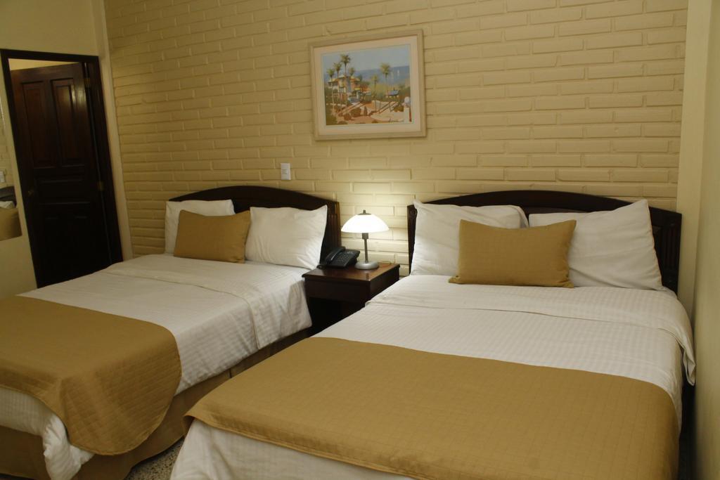 Hotel Mac Arthur Тегусигалпа Екстериор снимка