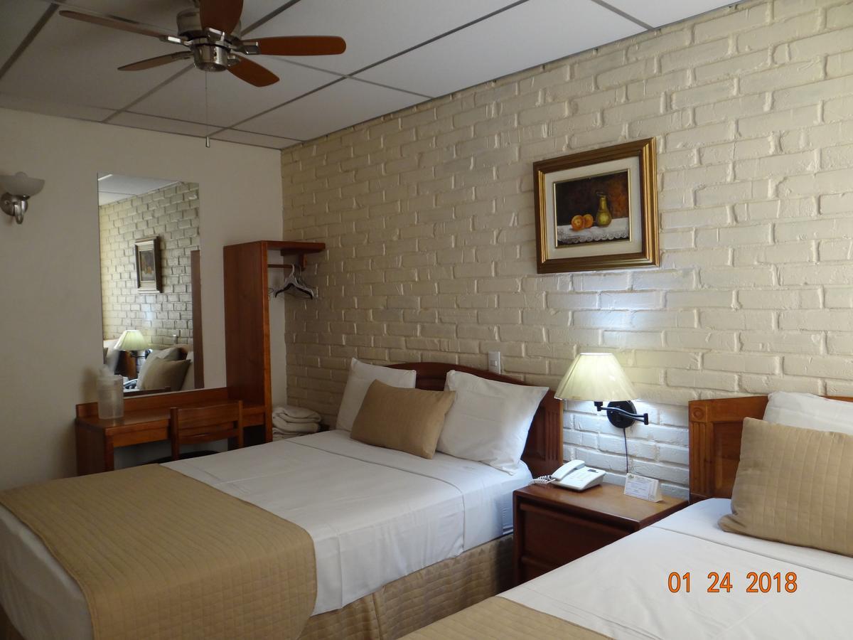 Hotel Mac Arthur Тегусигалпа Стая снимка