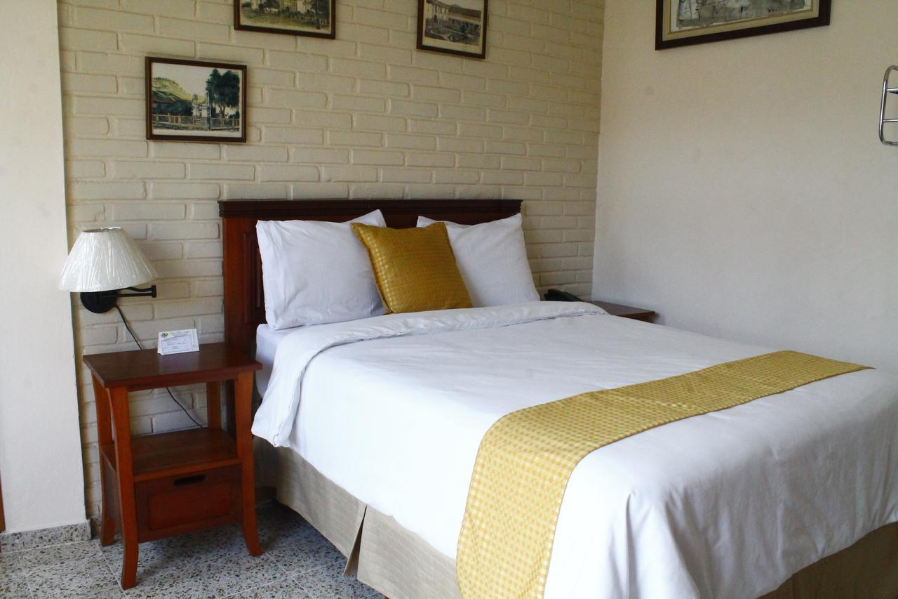 Hotel Mac Arthur Тегусигалпа Екстериор снимка