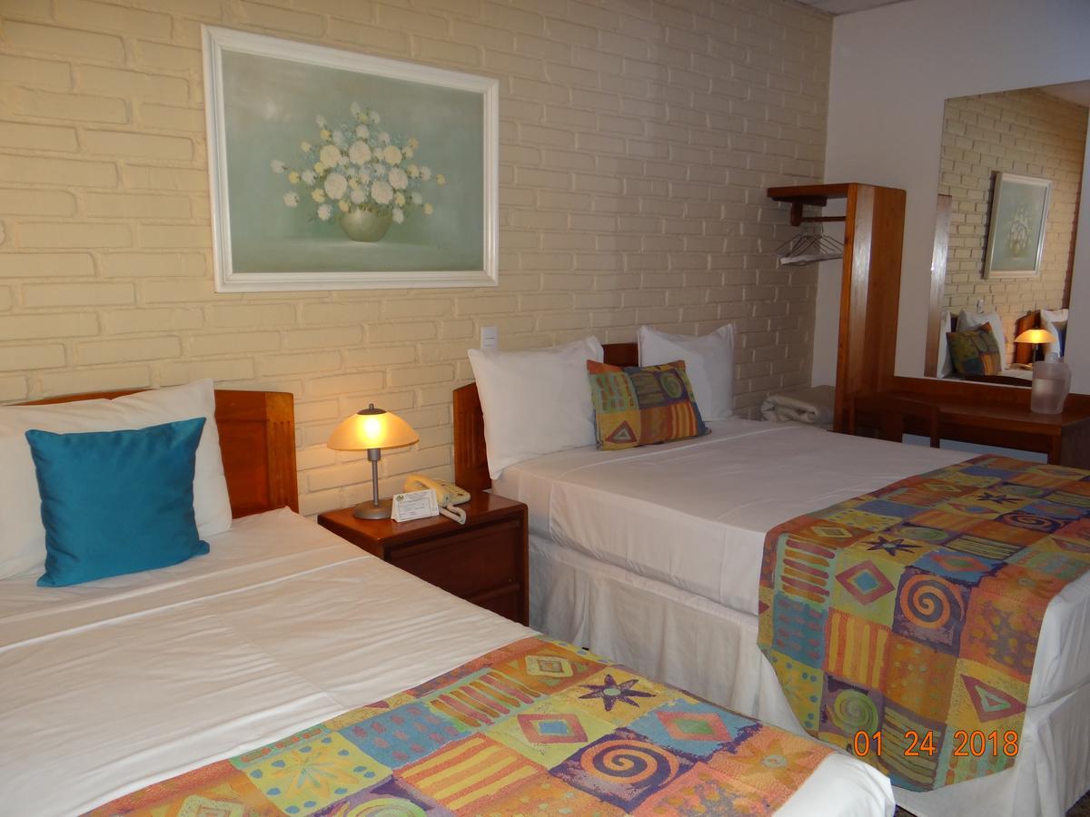 Hotel Mac Arthur Тегусигалпа Стая снимка