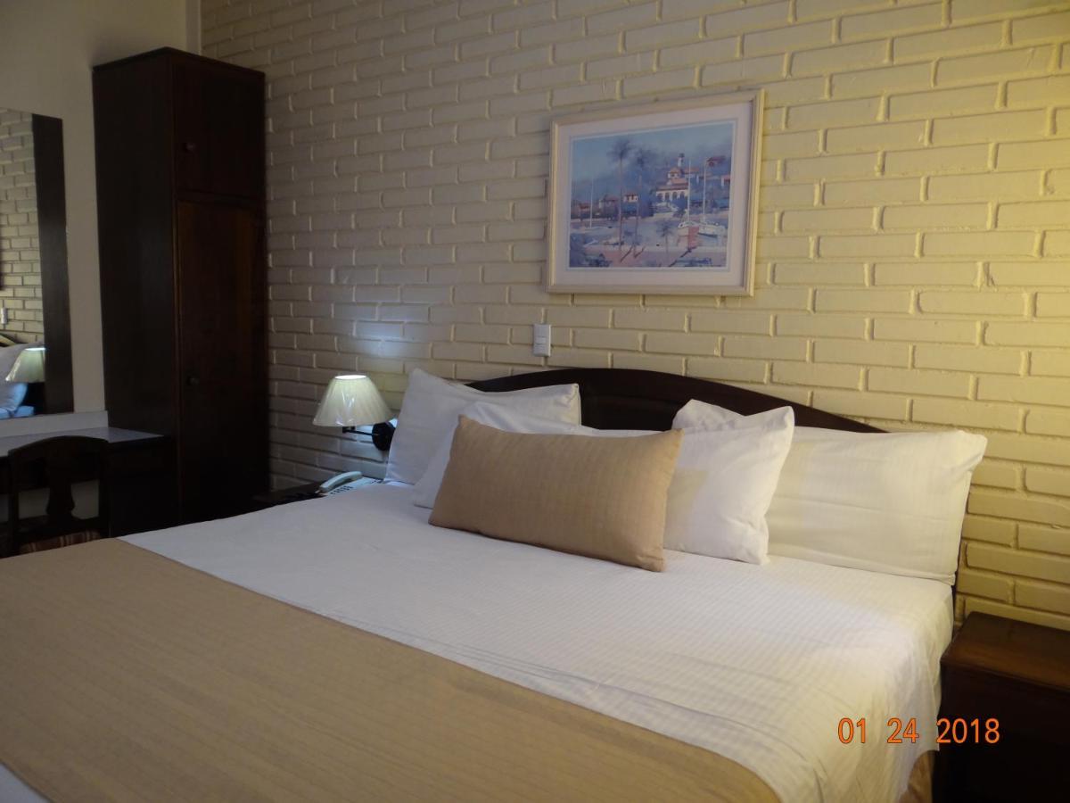 Hotel Mac Arthur Тегусигалпа Стая снимка